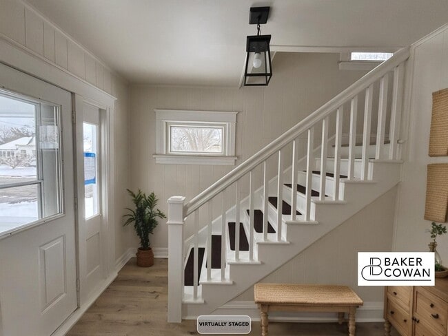 Building Photo - 428 Ideal St