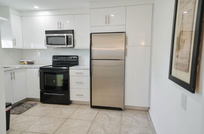 Photo - 8901 S Hollybrook Blvd Unidad 206