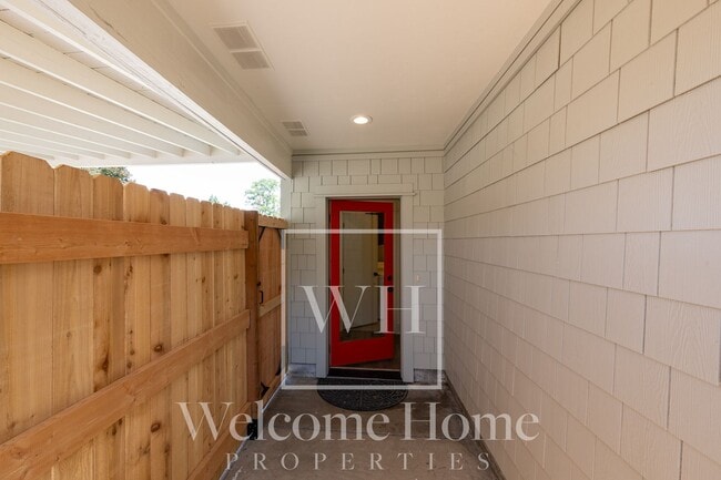 Photo - 521 Ankeny St Unit 519 Ankeny St