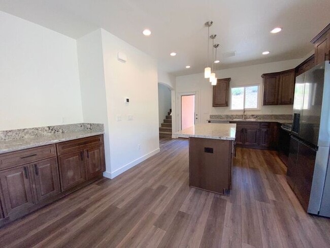 Photo - Built 2023! NW Reno 3 Bedroom House - Downstairs Masterbedroom/Masterbath