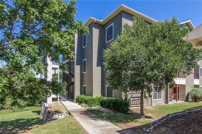 Building Photo - 2320 Gracy Farms Ln Unit 1131 Rental