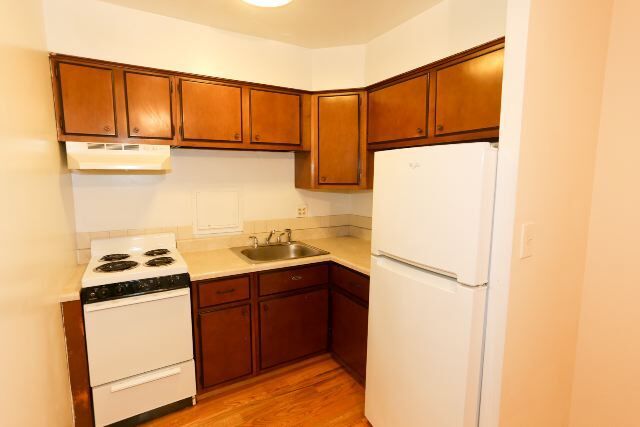 Photo - 1329 N Dearborn St Unit D3