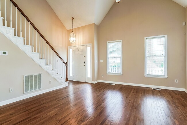 Photo - 4900 Royal Troon Dr