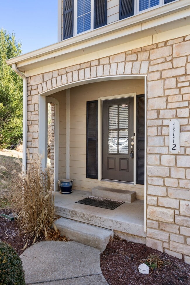 Photo - 1112 Woodbury Falls Ct