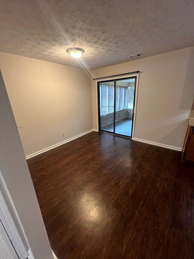 Photo - 440-442 Downing Street Unit 440 Downing Street