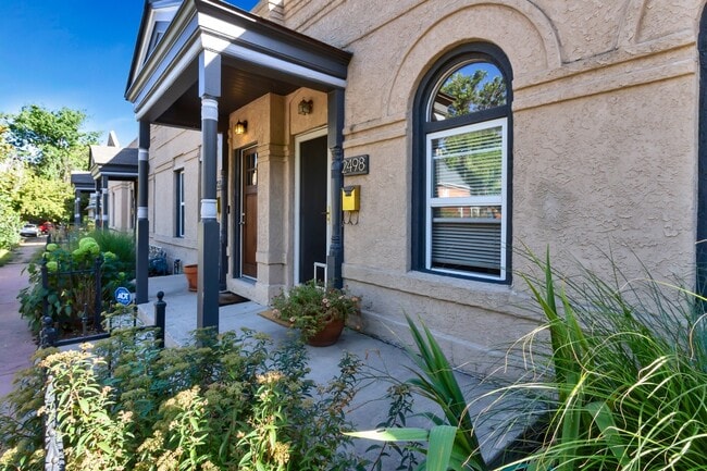 Photo - 2498 W Argyle Pl