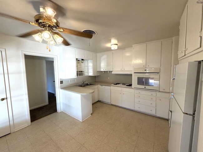 Photo - 4508 Bermuda Ln