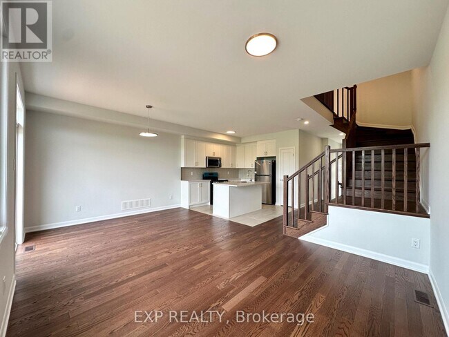 Photo - 257 Bankside Way