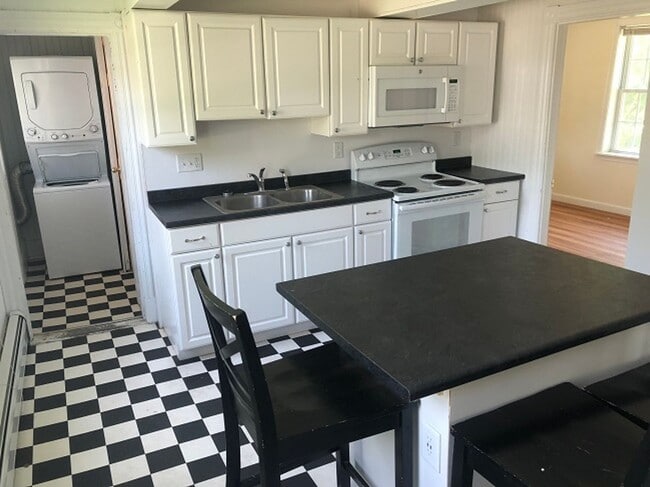 Photo - 2 Elm St Unit A