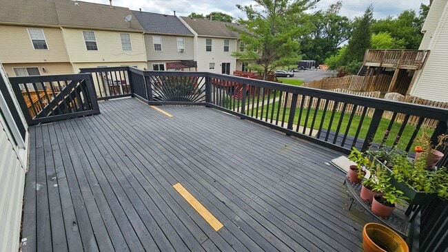 Photo - 20140 Daniels Cir