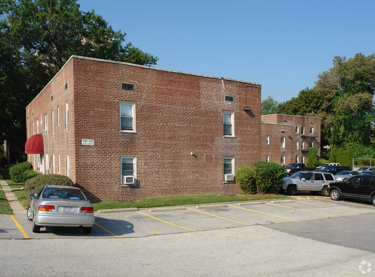 The Kingsley - The Kingsley