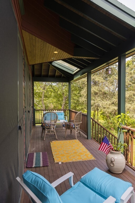 Photo - 101 Associates Rd