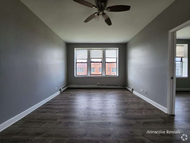Building Photo - 5647 W Washington Blvd Rental