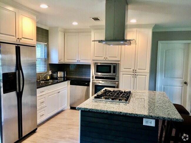 Building Photo - 1505 Ebony Ln Rental