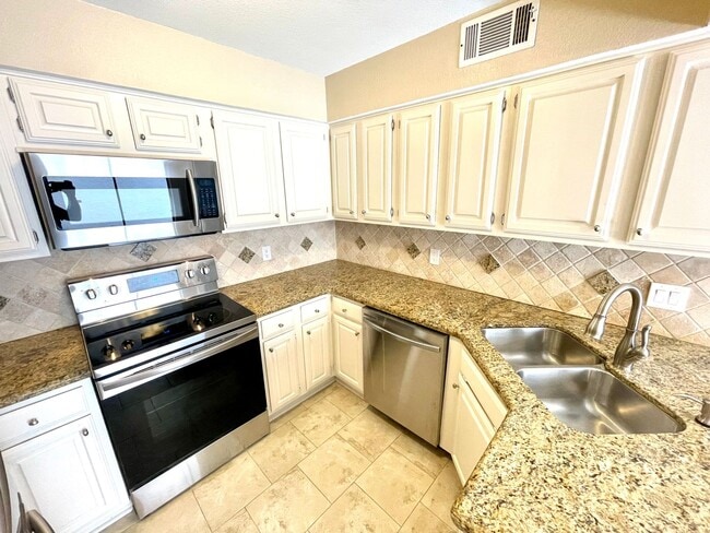 Photo - 17106 Knots Landing