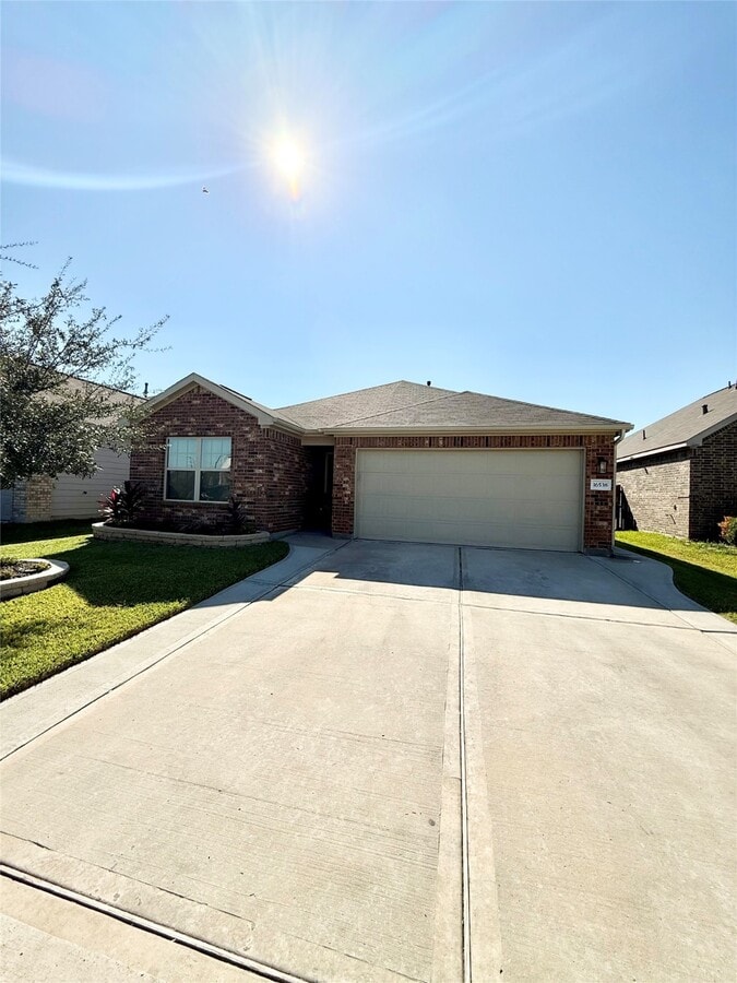 Photo - 16538 Twinwalker Drive