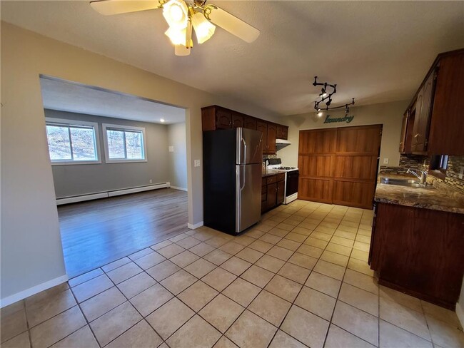 Photo - 4470 Denbigh Rd