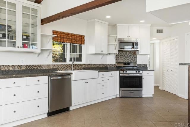 Building Photo - 835 Barsby St