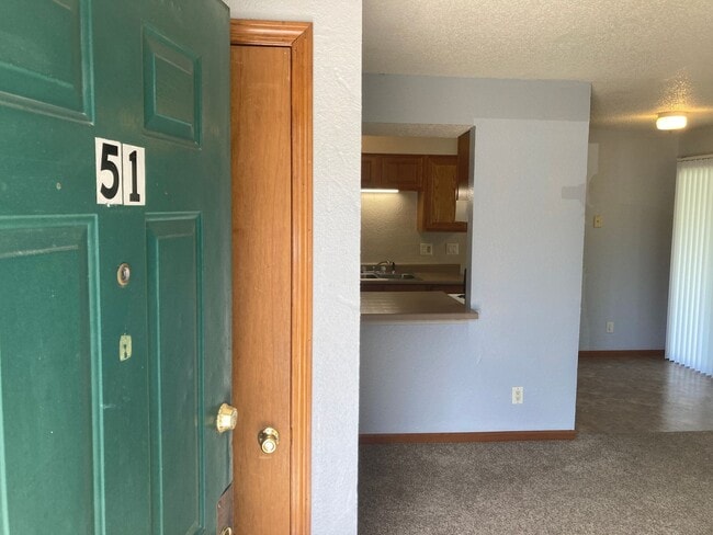 Photo - 2 Bed 1 Bath Located behind Hy-Vee in Osag... Unit 856 Hwy D #51