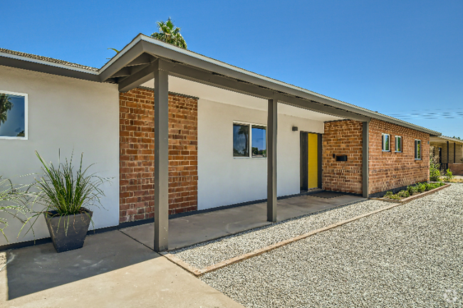 Building Photo - 1930 E Missouri Ave Rental