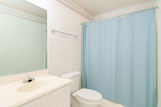 Photo - 1717 Shady Creek Dr