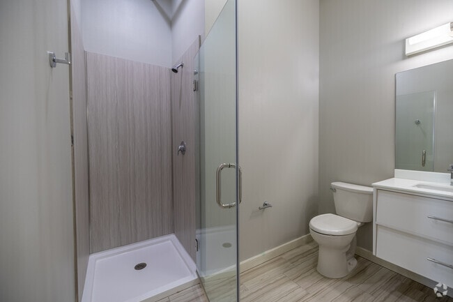 2BR, 2BA - 1457SF - Second Bathroom