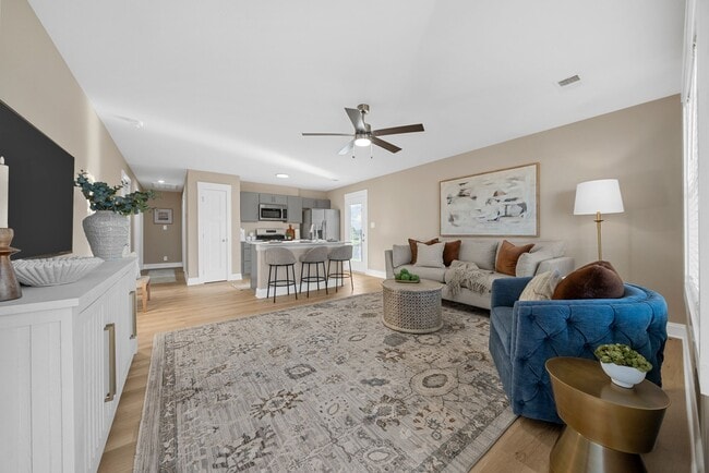 Photo - 120 Rose Edd Blvd