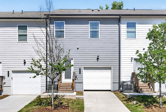 Photo - 4 Bedroom Townhome in Atlanta!