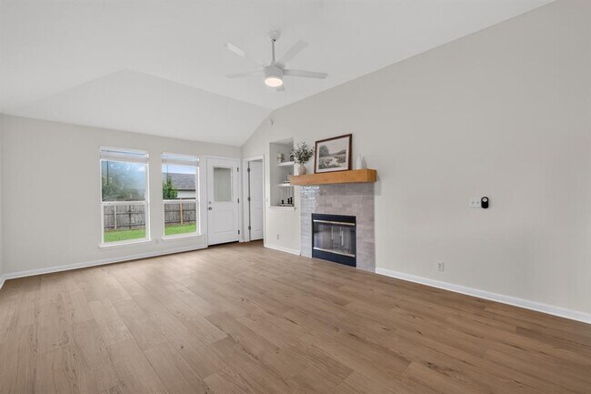 Photo - 16517 Trevin Cove