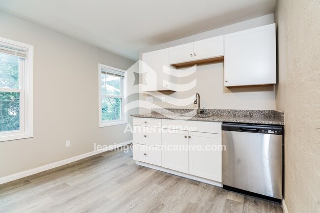 Photo - 235 Burton Ave