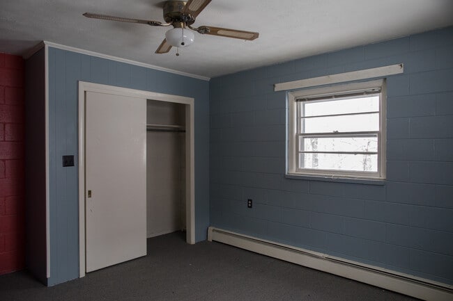 Dormitorio 2 - 1399 North Carolina Hwy 105 Bypass Unidad 2