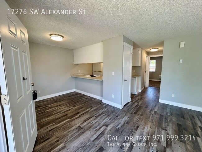 Photo - 17276 SW Alexander St