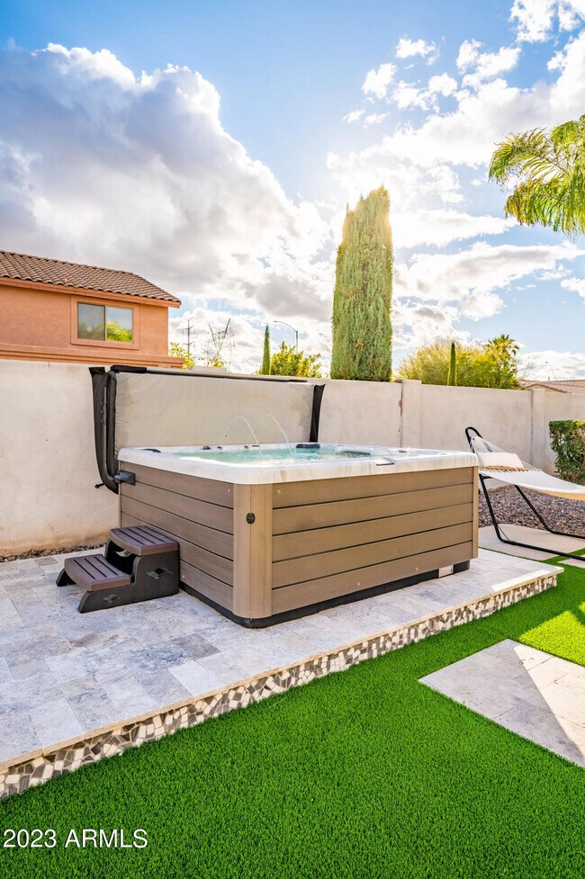 Photo - 4431 E Des Moines St