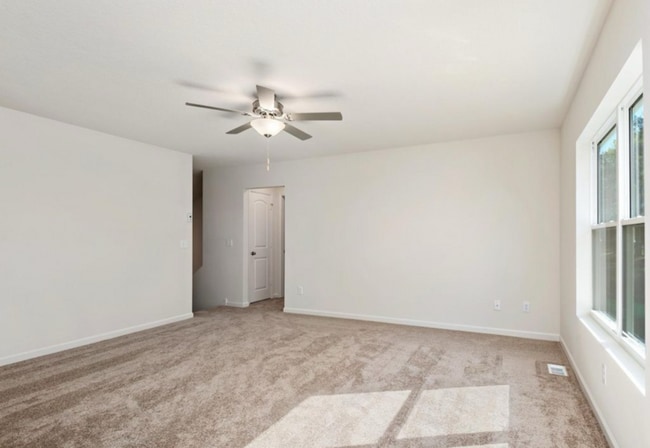 Photo - 1026 White Tail Ln