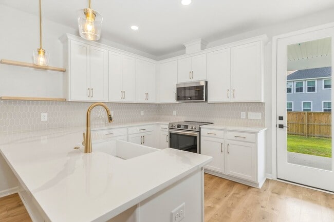 Photo - Beautiful 3 Bedroom 2.5 Bathroom Home in Windsor Crossing with Loft