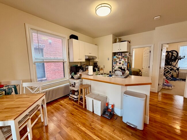 Photo - 35 Harvard St Unidad 2