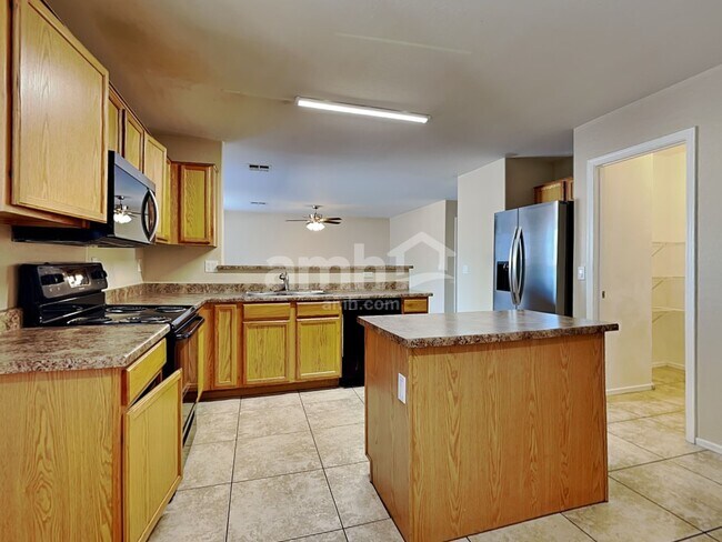 Photo - 3250 W Jessica Ln