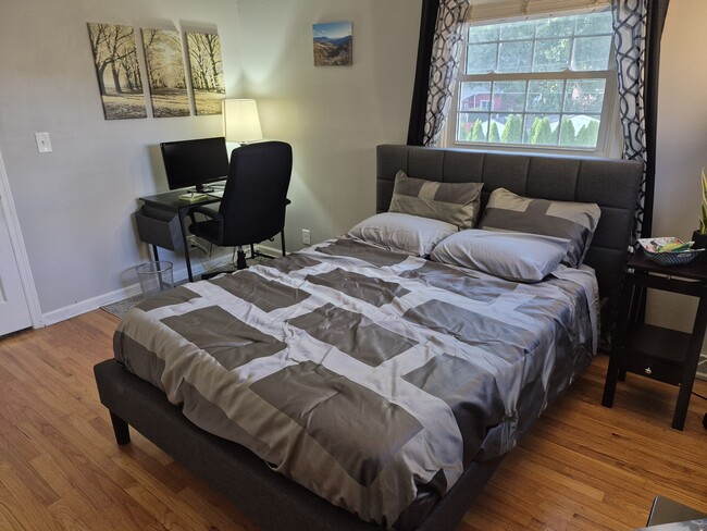 Photo - 2609 Dougall Rd