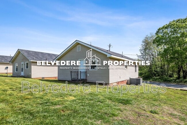 Photo - 110 S Raleigh St