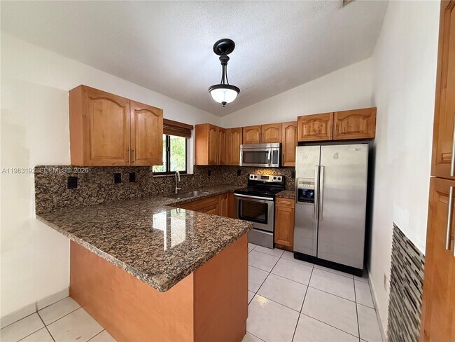 Photo - 18260 SW 142nd Pl