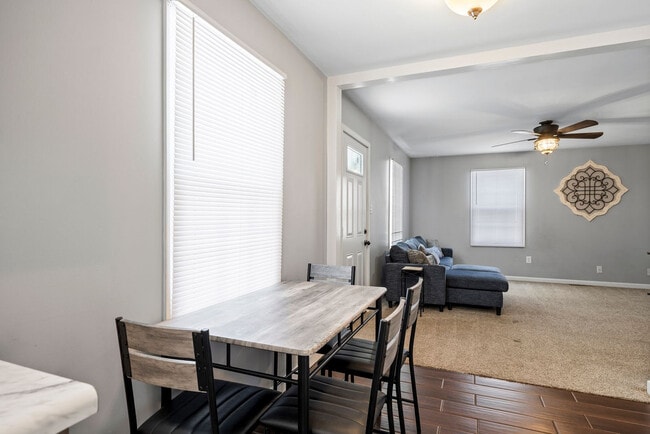 Photo - 501 N Dickson St Unit SI FL1-ID1328958P