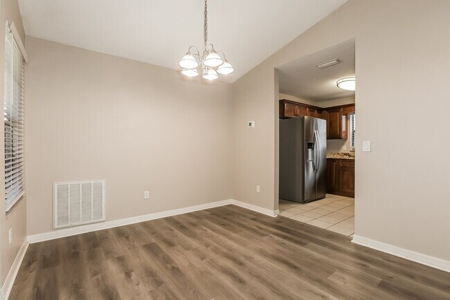 Photo - 1512 Blueteal Dr