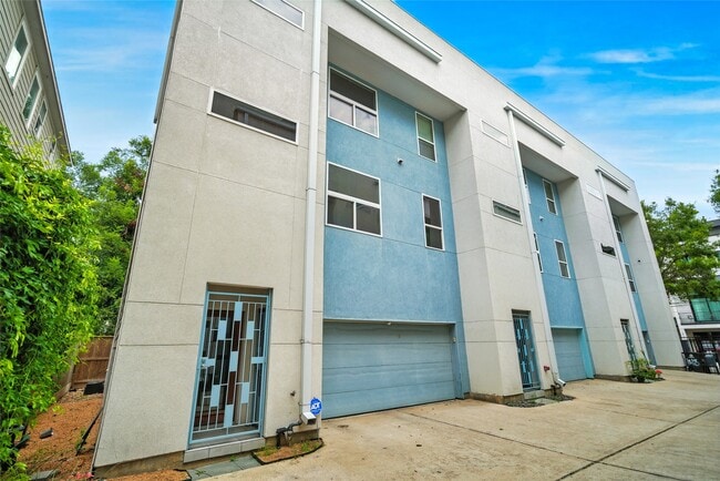 Building Photo - 1822 Prospect St Rental