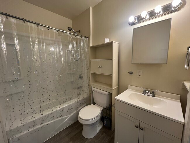 Photo - 1908 S 9th St