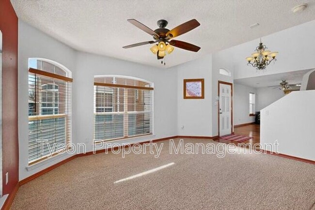 Photo - 2309 Kafka Pl NW