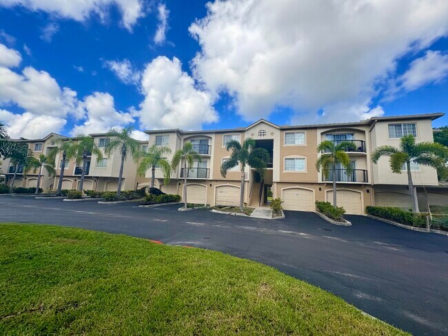 Photo - 900 Crestwood Ct S Unit 917