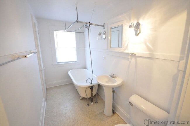 Photo - 333-335 E Duncan Street Unidad 333 East Duncan Street