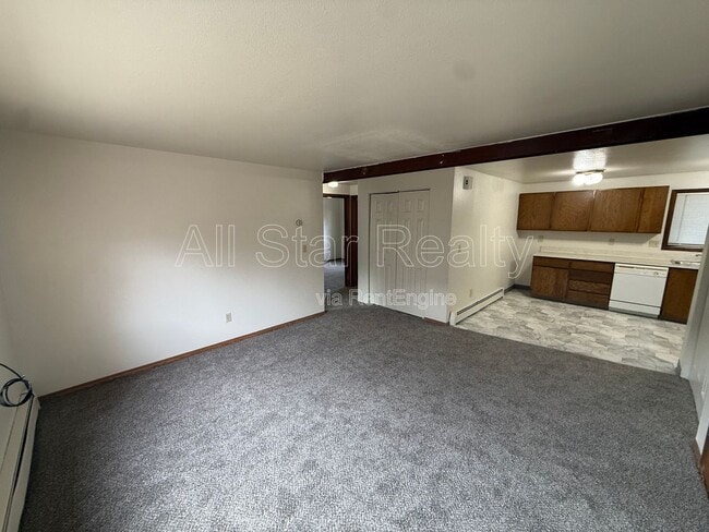 533 Price St Unit 2