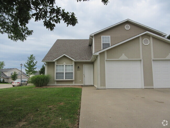 Building Photo - 3401-3403 Ponderosa St. Unit 3403 Ponderosa Street Rental