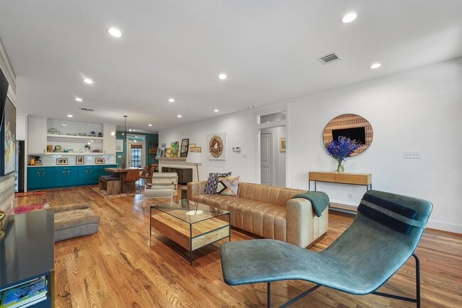 Photo - 2708 Kennedy St